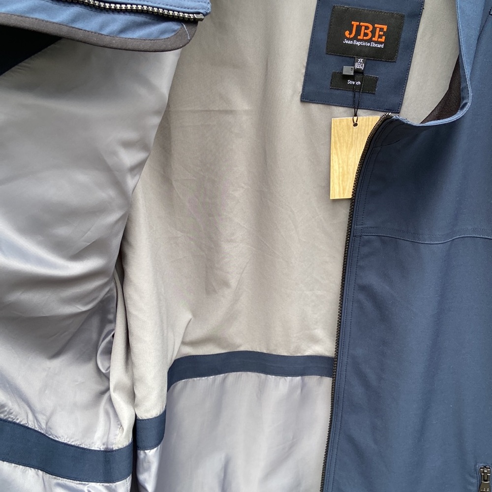 Lightweight Jacket - Picture 6 of 9
